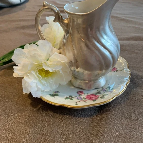 Elegant Silver Pitcher - Picture 2 of 7